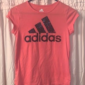 Girls adidas shirt. Size Large (14)